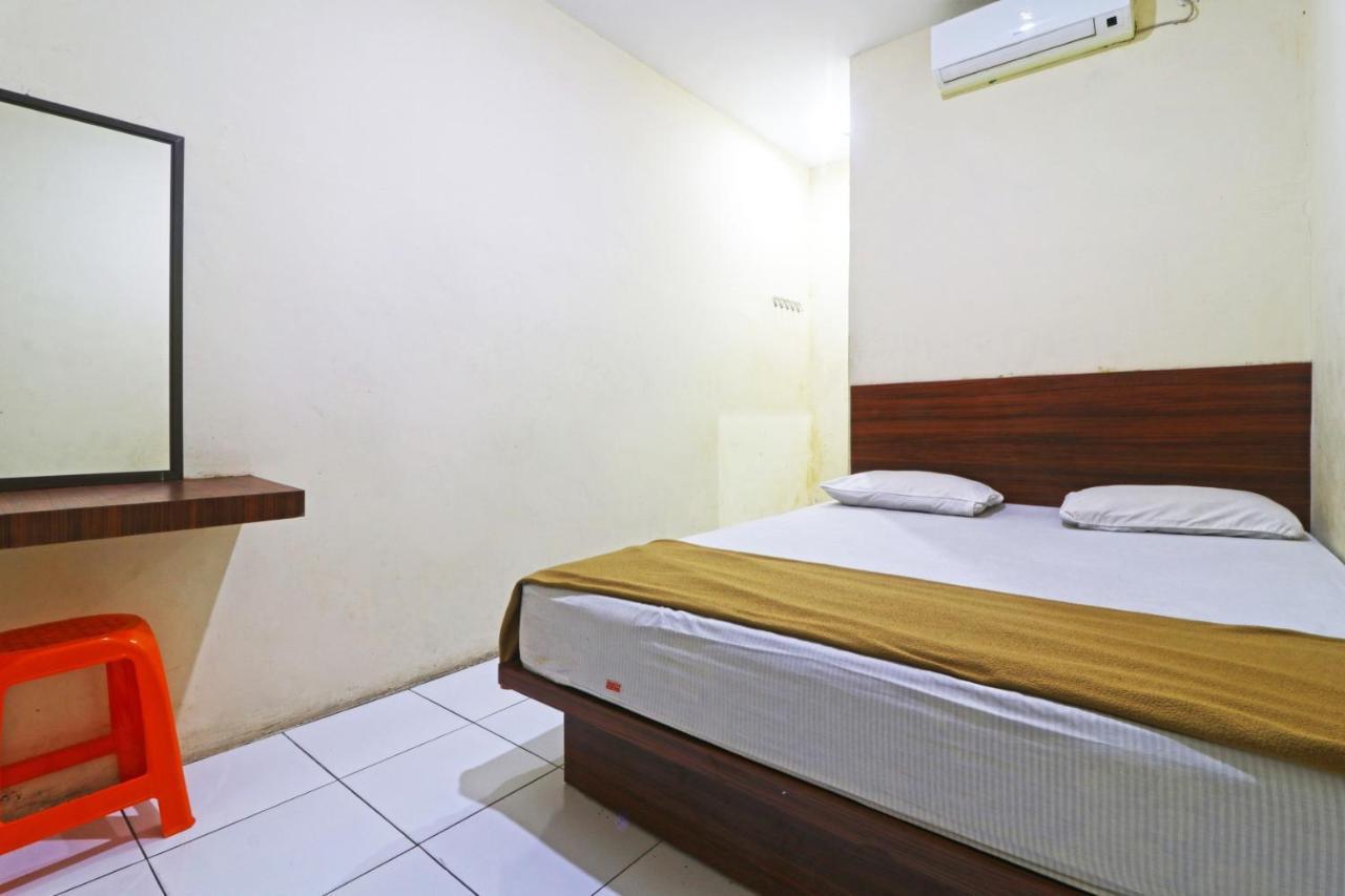 Guest House Taman Sari Syariah Pekanbaru Exterior foto